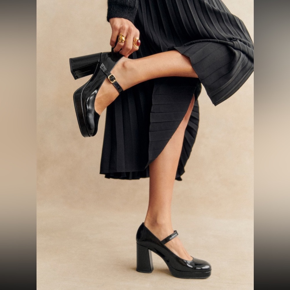 Sezane Georgia High Mary Janes Patent Black - Size 7